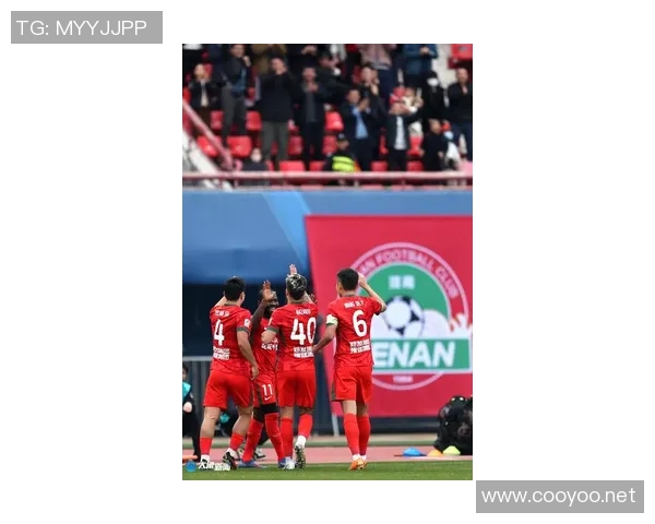 中超联赛新格局崛起：豪门角逐与新兴力量的精彩博弈